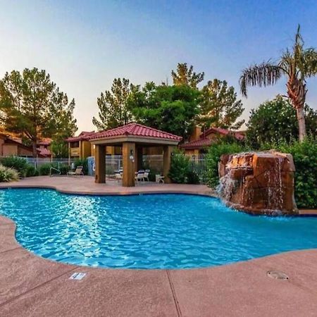 2Br Condo 15 Mins To Downtown Phoenix With Pool & Spa Exterior foto